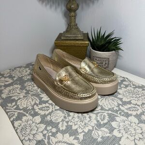 Stylish Gold Platform Loafers